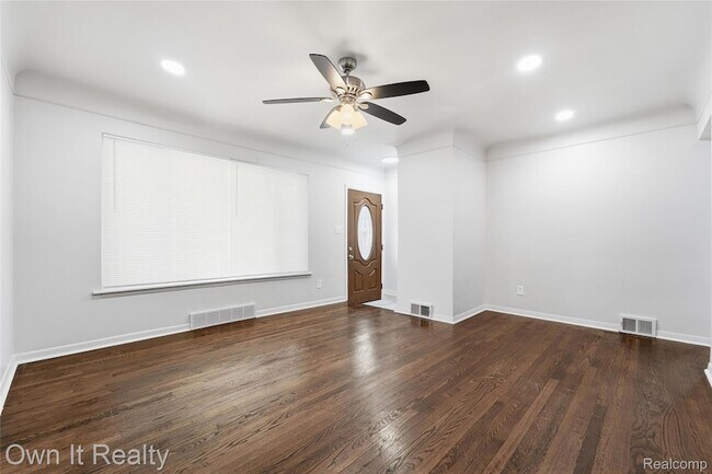 Photo - 24985 Mabray Ave