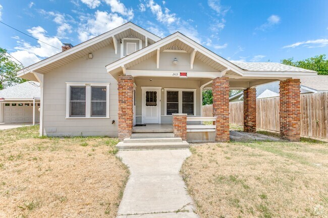 Building Photo - 3 Bedroom/2 Bath Los Angeles Heights Subdi... Rental
