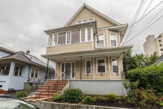 Photo - 25 Hunting St Unit 2nd floor