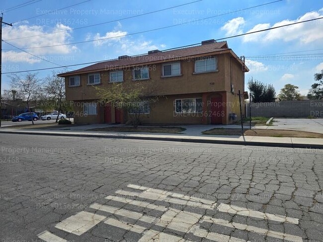 Photo - Spacious 3 bedroom, 2.5 bathroom townhome....