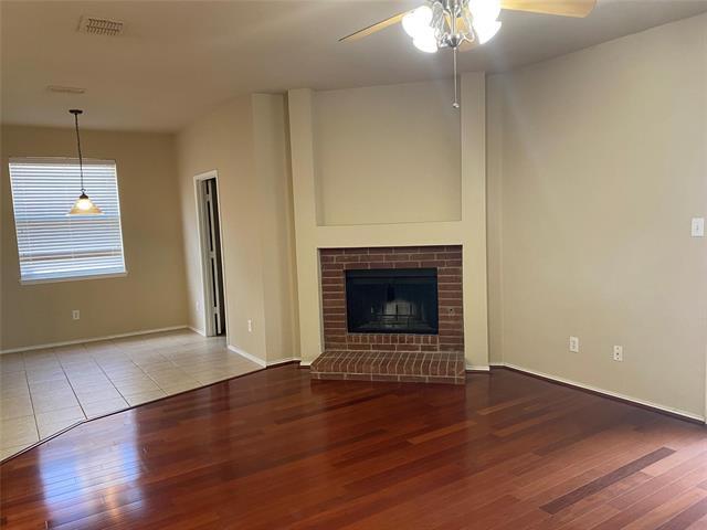 Photo - 1716 River Oaks Dr