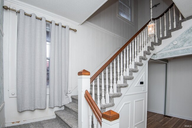 Photo - 118 Main St