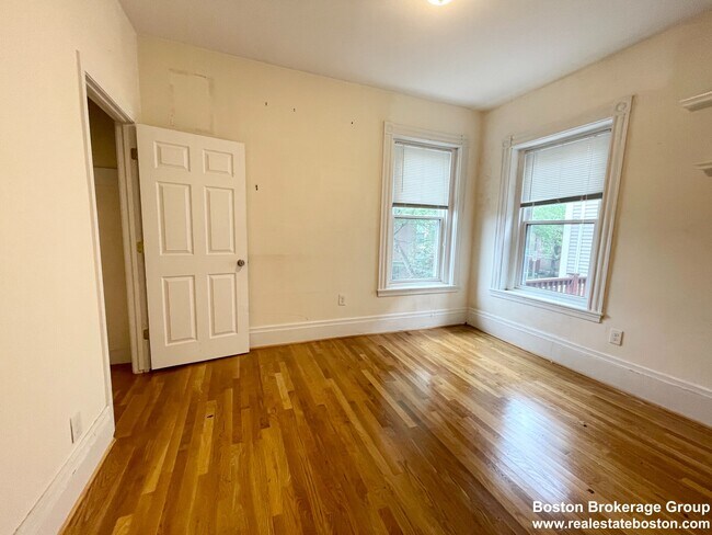 Photo - 92 L St Unidad 2