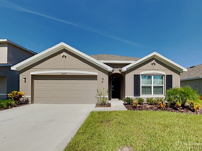 Building Photo - 2007 12th St SE