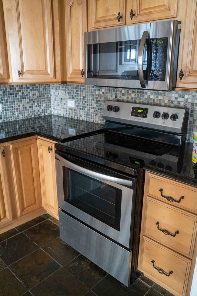 Photo - 6157 N Sheridan Rd Unit 21J