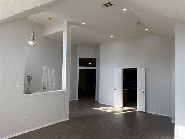 Photo - 2857 Hampshire Ln