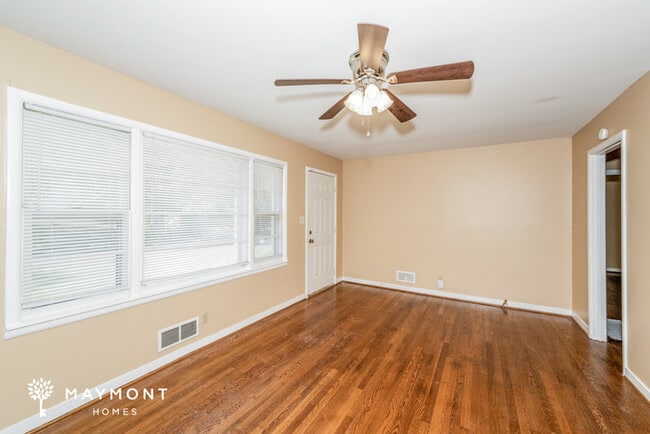 Photo - 2505 7th St NE