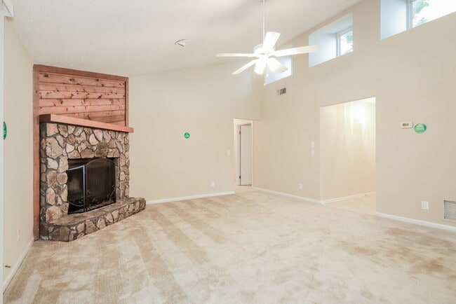 Photo - 8424 Bluestem Ct