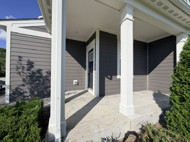 Photo - 2104 Weatherbee Ln