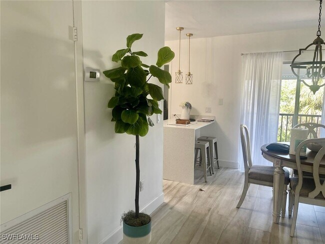 Building Photo - 788 Park Shore Dr Unit H36 Rental