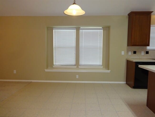 Photo - 21515 Rose Mill Dr