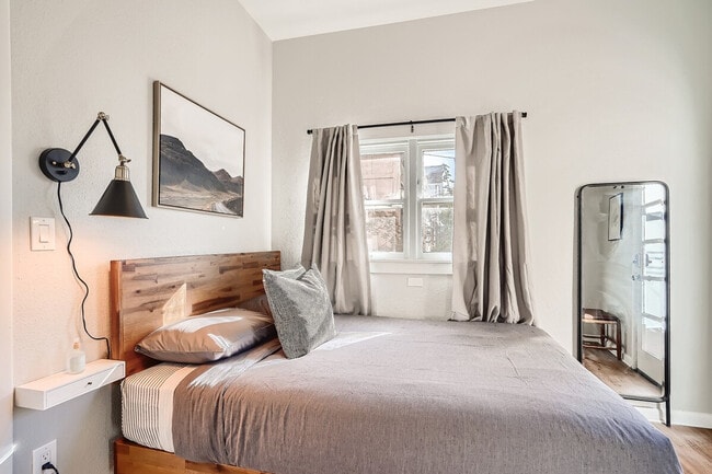 Photo - 601 S Pennsylvania St Unidad ID1026270P