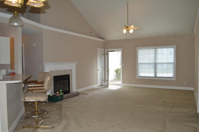 Photo - 4001 Gallant Fox Dr