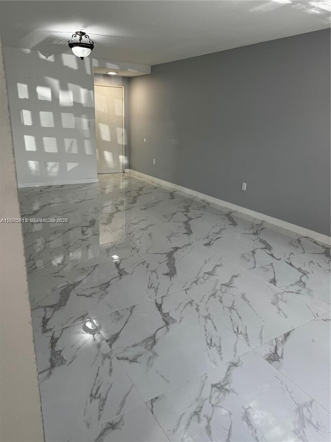 Photo - 10257 NW 9th St Cir Unidad 102-10