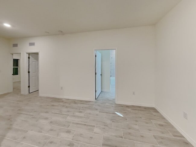 Photo - 26113 Northern Cross Rd