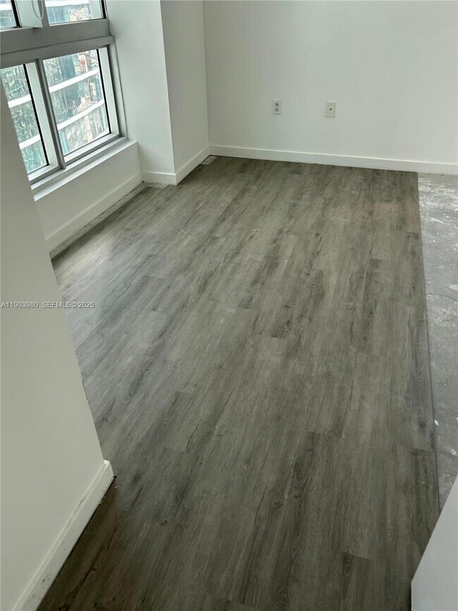 Photo - 300 S Biscayne Blvd Unit 3202