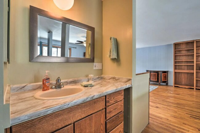 Photo - 3768 Swan Valley Hwy