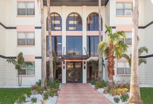 The Lenox Apartments