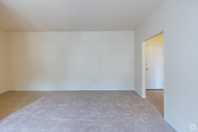 1BR 1BA - Living Room
