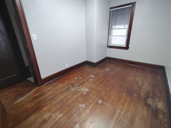 Photo - 1202 18th St