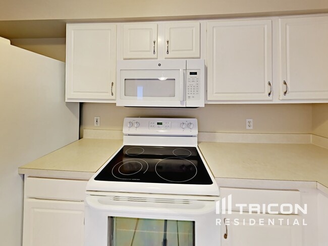 Photo - 13235 Prestwick Dr