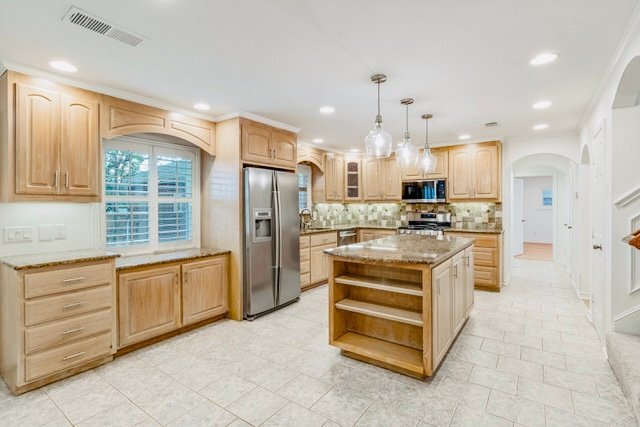 Photo - 1832 Wonderlight Ln