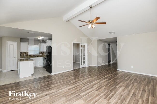 Photo - 6000 Spring Ranch Dr