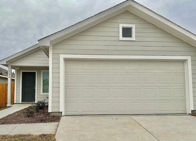 Building Photo - 122 Wheatgrass Ln
