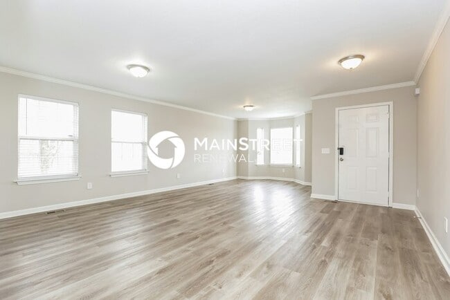 Photo - 5 Bedroom Pet-Friendly Home in Spring Hill, TN with Main Street Renewal