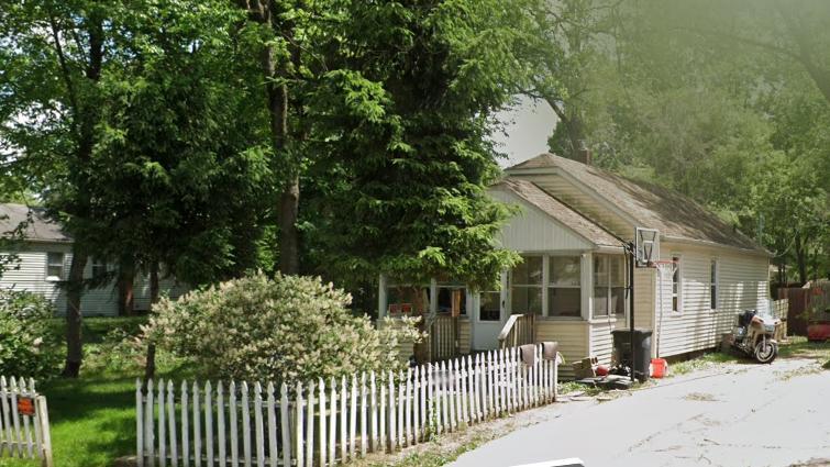 Photo - 1440 Campeau St House