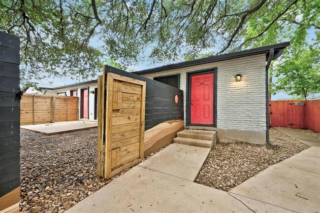 Photo - 4802 W Wind Trail