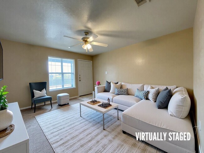 Photo - 3203 Toledo Dr Unidad # D