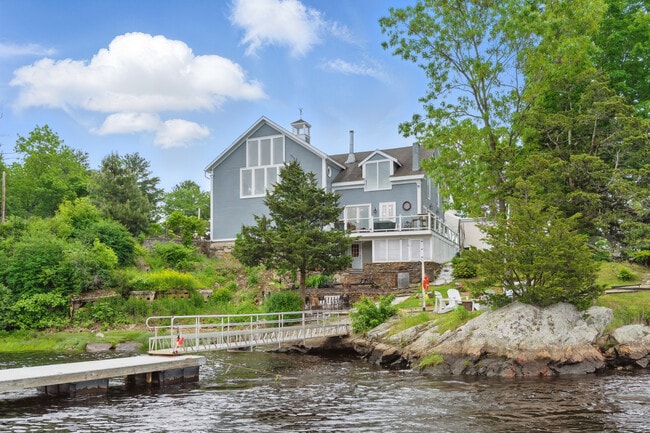 Photo - 1 Deer Is Rd