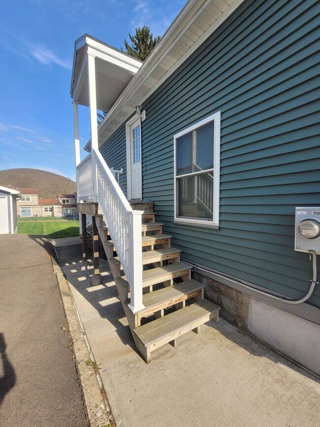 Photo - 292 Bridge Street Ext Unit 201