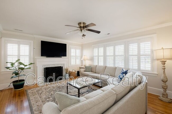 Photo - 308 Wayne Dr