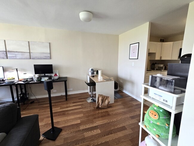 Photo - 3021 S Michigan Ave Unit 310