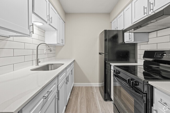 1BR, 1BA - 612SF - Kitchen - VILLA BELLA