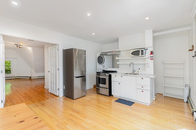 Photo - 89 Willcocks St