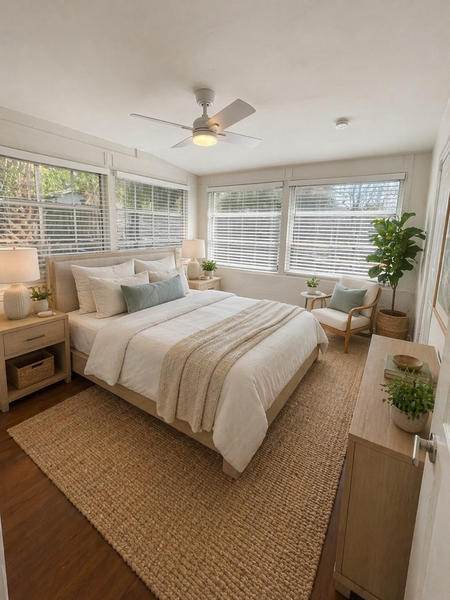 Photo - 3 BED/1 BATH, AVAILABLE NOW!