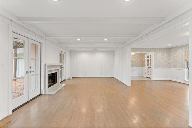 Photo - 6158 Burgoyne Rd