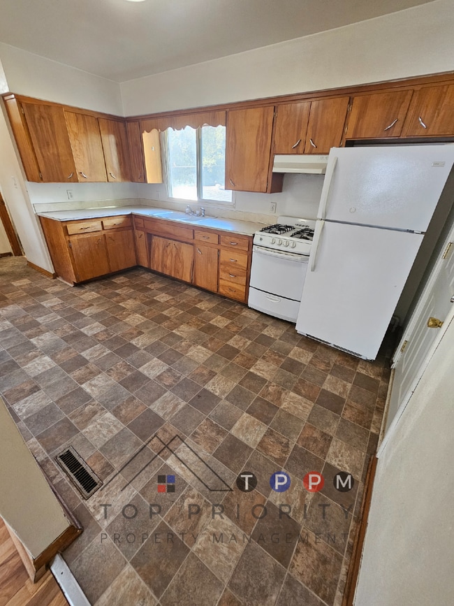 Photo - 1 Bedroom | 1 Bathroom Upper-Level Unit in... Unidad B