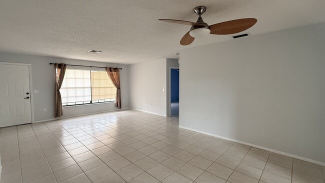 Photo - 7846 Royal Hart Dr