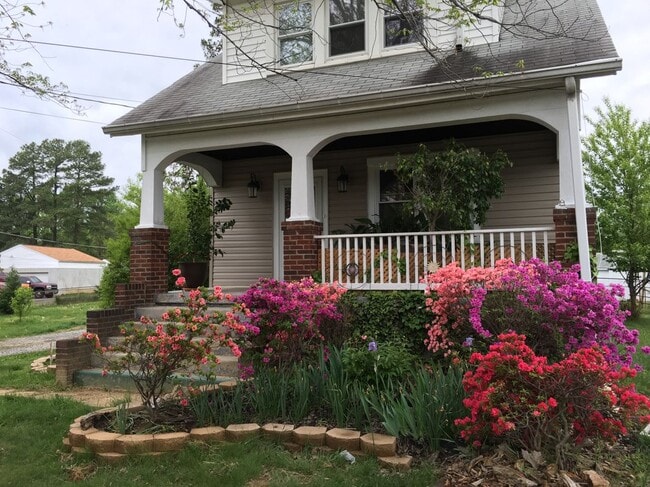 Photo - 6929 Allentown Rd House