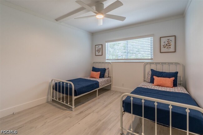 Photo - 1100 Gulf Shore Blvd N Unit 110