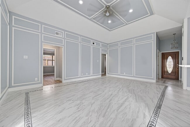 Photo - 206 Mill Trail Dr