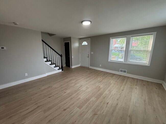 3 bedroom townhome 21213