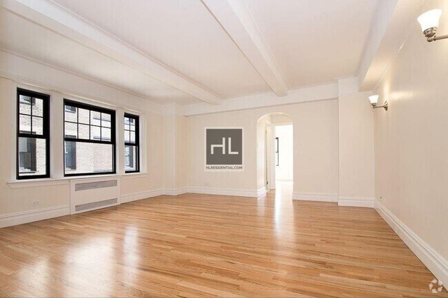 Building Photo - Christopher Street Rental