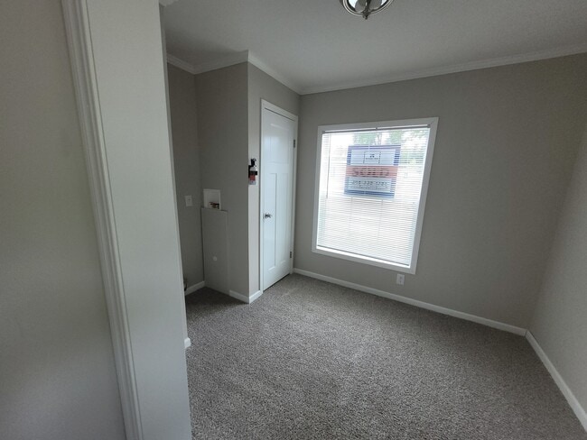 Photo - 14 Canal Dr