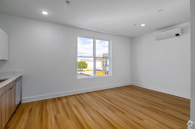 Studio - 341SF - Living Room