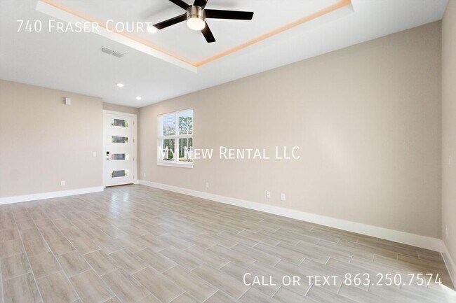 Photo - 740 Fraser Ct